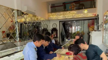 تغيرات أسعار الذهب لدى SJC وDOJI وBTMC وسبائك عيار 24 وتأثيرات الأسواق العالمية